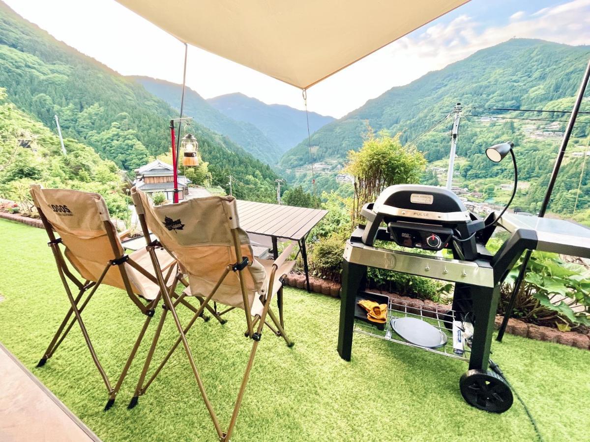 古民家グランピングmatoba Hotell Miyoshi  Exteriör bild